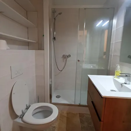 Renove Front De Avec Climatisation Et Animaux Admis, Ideal Pour 2 Personnes A - Fr-1-338-606 Apartment *